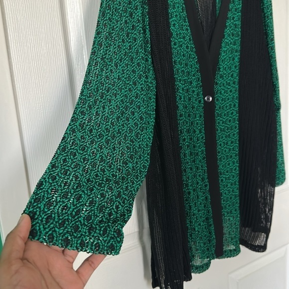 Catherines Black/Green Lace Patterned Cardigan Size 2X - Picture 6 of 8